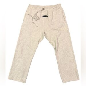 Fear of God Essentials Sweatpants 1977 'Iron' in Light Grey Size Large